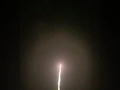 Liuyang Mandarin Professional 6 Inch Ball Display Shells ดอกไม้ไฟสำหรับการเฉลิมฉลองปีใหม่