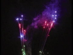 ดอกไม้ไฟปีใหม่ เค้กผู้บริโภค ดอกไม้ไฟคริสต์มาส เค้กดอกไม้ไฟ Mercun