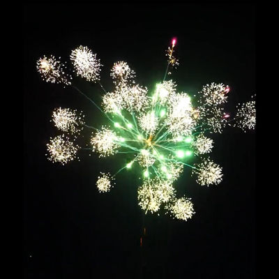 ดอกไม้ไฟขายส่งแมนดาริน ดอกไม้ไฟเค้กผู้บริโภคขายดีสำหรับการเฉลิมฉลอง ดอกไม้ไฟขนาดใหญ่กลางแจ้ง