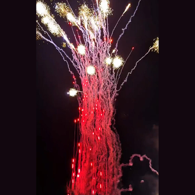 ดอกไม้ไฟเค้ก Liuyang Mandarin Pyrotechnics Amazing Effects Red Wolf Howl จากโรงงานจีน ดอกไม้ไฟ 1.4g สำหรับงานแต่งงาน